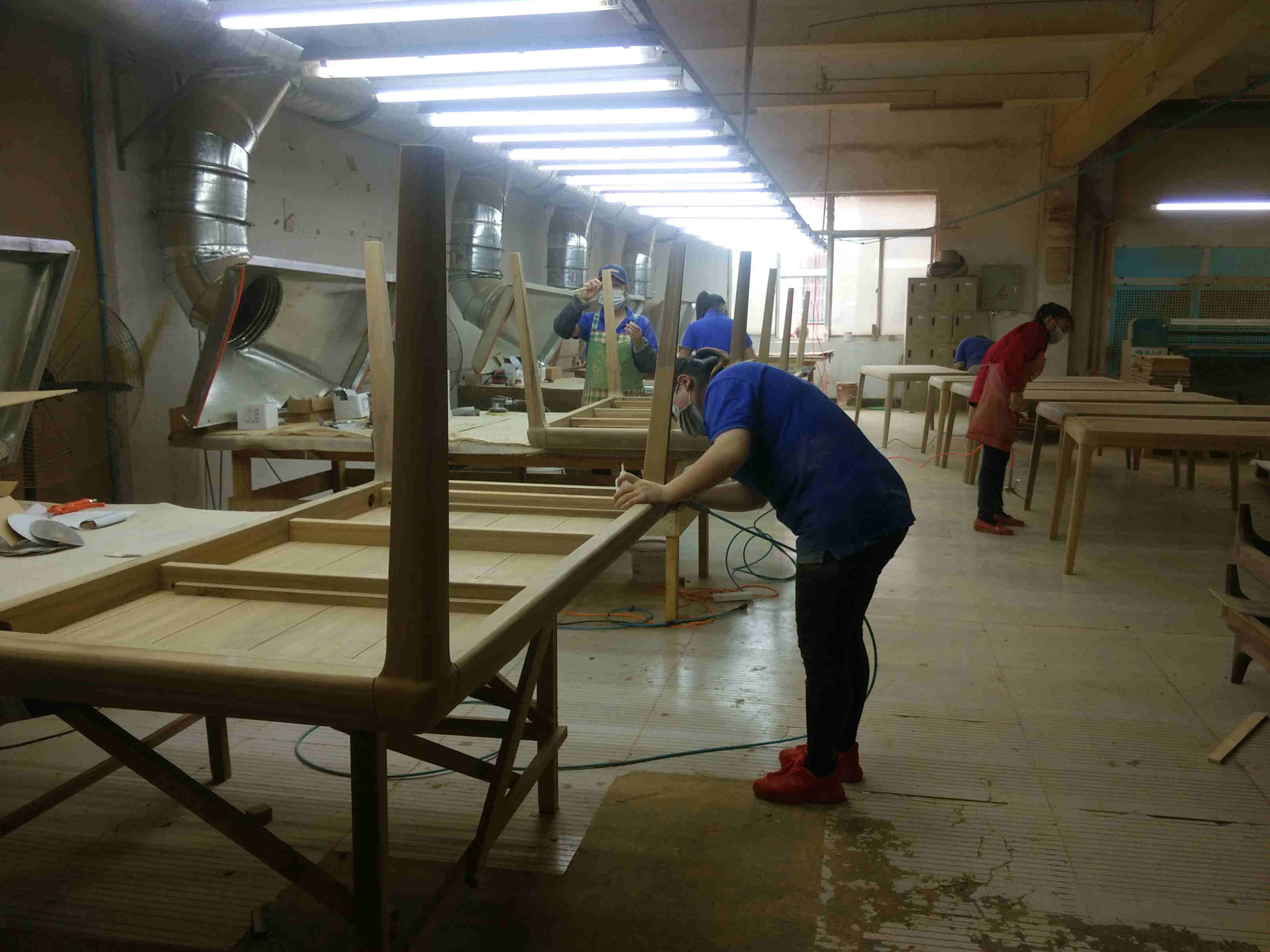 廣東群意家具 專注實木家具代加工與銷售的一站式服務